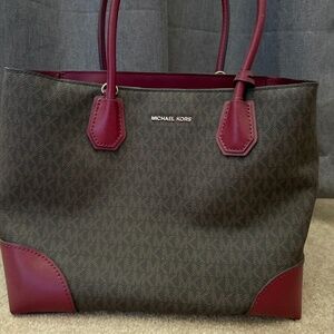 SOLD-Michael Kors